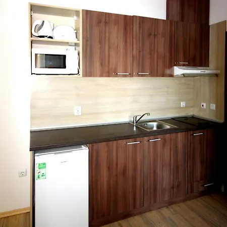 Zornitsa Millennium Apartment *